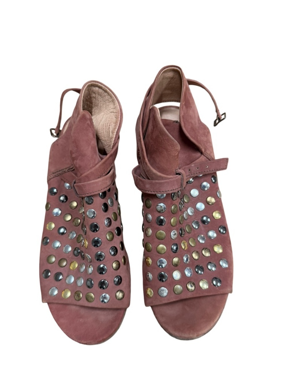 Free People Gemma Studded Perforated Suede Sandals
Size 39 / Size 8 - 8.5 US - Picture 9 of 16